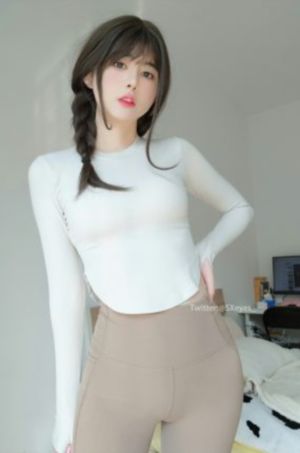 动漫人物互相差差