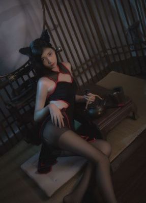 亚洲人妖女同在线播放